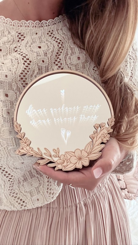 Miroir classique fleuri