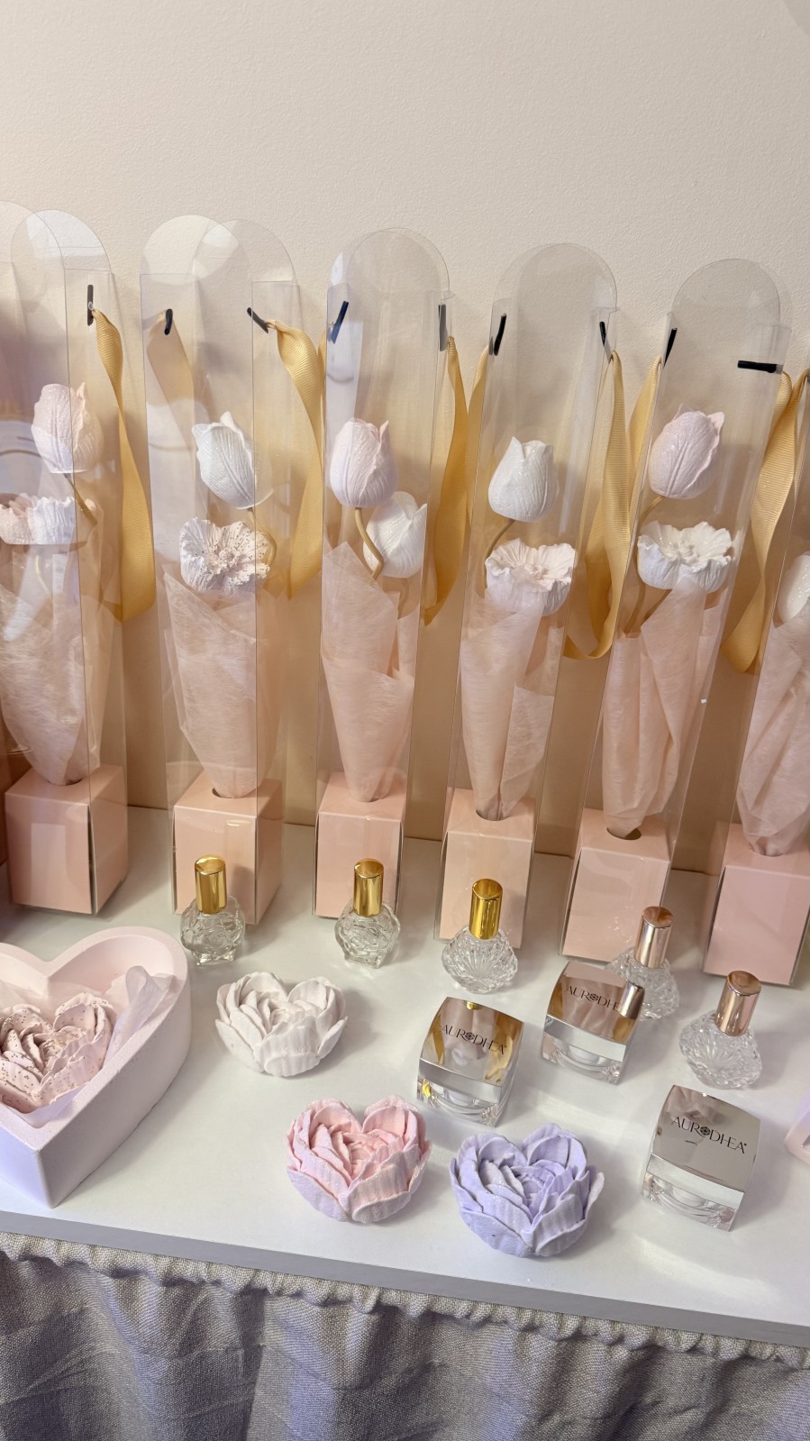 Fleur coeur pivoine paillettée seule et son parfum